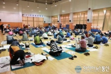 의령국민체육센터서 군민휘호대회 열려