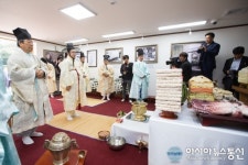 구미서 박정희 대통령 38주기 추도식 열려