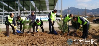 경남농협, 밀양서 ‘깨끗한 축산농장, 울타리 조성사업’ 시행