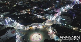 영동군 감나무 가로수길, 이번엔 ‘연말연시 분위기 메이커’ 役