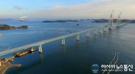 충남 원산도~안면도 해상교량 뼈대 완성