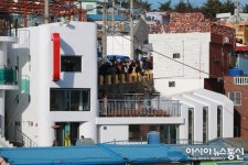 부산 사하구, 감천문화마을 ‘어린왕자 포토존’ 지킨다