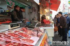 강동구 의장, 설 맞이 전통시장 등 민생현장 방문