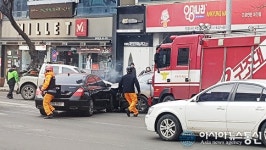 (포토)제천시 의림대로 승용차 충돌사고