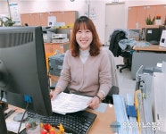 김해시 최고의 미소 천사는 차량등록사업소 이미연 주무관