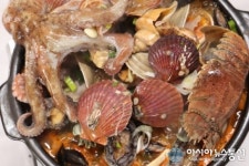 제주도 한림읍 협재해수욕장 맛집 ‘제주웅담’, 보말 활용 해물탕 제공