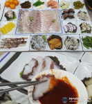 밤바다 전망 속 자연산 활어회 식도락...여수 맛집 용궁횟집 미식 여행