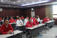 [포토] 한 자리에 모인 자유한국당 천안 지역 지방선거 후보자들