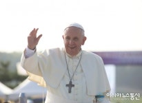 프란치스코 교황, 남북정상회담 지지 메시지 발표