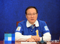 [포토뉴스] 홍영표,:평화와 번영의 길로 나아갈 길이 열리게 될 것