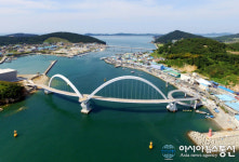 태안의 새 명물 해상인도교 ‘안흥나래교’ 등장