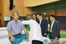 충북 음성 대소농협 농업인 행복버스 의료지원