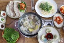 담백한 해물칼국수가 별미, 안면도 맛집 딴뚝칼국수