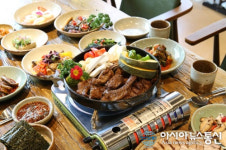 백운호수 맛집 토속음식점 산나래, 자연 속에서 산책하며 식사 맛볼 수 있어