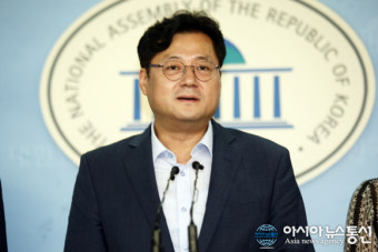 민주당 홍익표 수석대변인의 인사