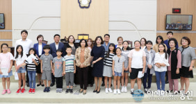 대전 동구의회, 자양초 학생 초청 의회 견학