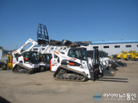 태양광중장비 공사기간을 줄이는 트랙로더