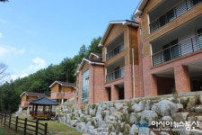 성주군, 독용산성 자연휴양림 입장료 폐지..숙박시설 등 시설사용료 감면