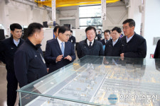 허성무 창원시장, 미래산업 선도기업 현대위아(주) 방문