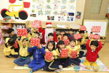 주낙영 경주시장, 산타로 변해 시청어린이집 깜짝 방문