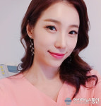김초롱 아나운서, 동갑내기 판사와 지난 2015년 결혼…출산 후에도 걸그룹 못지 않은 미모 눈길