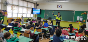 논산경찰서, 어린이 교통안전 교육 및 엄마손 캠페인 실시