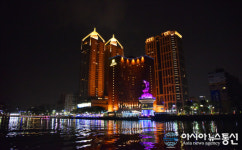 타이완 가오슝 사랑의 강 유람해보세요