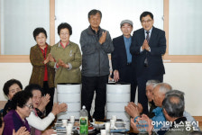 경주시, 경로당 공기청정기·미세먼지 마스크 전달식