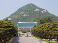 靑, 北 미사일 단거리 발사체 발사에 긴급회의...정확한 사태파악 우선