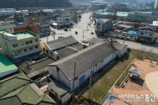 정선군, 구 정선농협 중부지소 건물 철거···주민편의 주차장 시설 활용