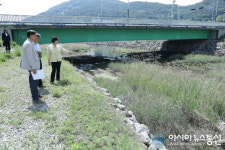 진해구, 남문지구 동천변 녹지 산책로 조성