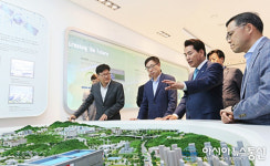 백군기 시장, 삼성전자 기흥 캠퍼스 방문 투자 당부