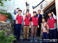 롯데건설 ‘샤롯데봉사단’, 마산합포구 교방동 독거노인세대 주거환경개선 ‘구슬땀’