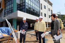 허성무 창원시장, 진해서부노인종합복지관 신축현장 점검