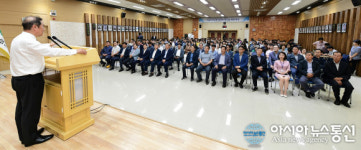 고령군, 김병준 전 자유한국당비상대책위원장 초청 특강