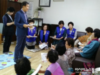 진해구 이동, 경로당 찾아 교통사고 예방 ‘안전수칙’ 안내