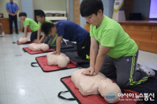 통영해경, 제석초등학교 어린이 대상 함께하는 직업현장 체험