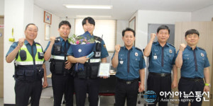 전북 전주덕진서장, 송천2파출소 찾아 화재 관련 공로 경찰관 표창