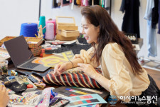오즈세컨(O2nd), 현아와 협업한 뮤직라인 출시