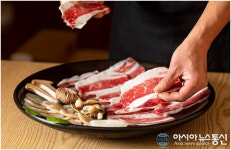 서울시청 인근 핫한 맛집 진대감, 이색 별미 한우차돌삼합 선보여