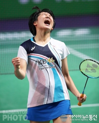 배드민턴 새로운 스타 안세영, 프랑스오픈에서 올림픽 금메달리스트 캐롤리나 마린 꺽고 여자단식 우승