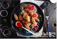 (주)아하식품 ‘꼬물이 만두’, 하나로마트 양재점 입점