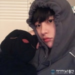 이남수, SNS를 통해 8일 일상공개 고양이 대신 인형이라도...