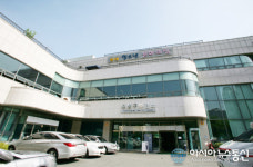 대전 유성구보건소, ICT 건강지킴이 사업 참여 경로당···사후 기초건강검사 실시