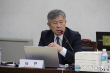 [경기도의회 행정사무감사]  이진 의원 꿈의 학교 참여율 너무 저조에 교육청 지자체 예산지원 더 얻겠다 답변