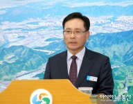 김병두 창원시 도시개발사업소장, 4분기 정례브리핑 가져