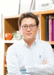 김경일 교수 ‘어쩌면 우리가 거꾸로 해왔던 것들’에 대한 지혜의 심리학 특강 진행