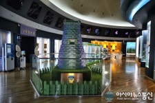 [아통 포토] 반디 랜드 곤충박물관, 약 4만점의 비단벌레 날개로 만든 첨성대~ (무주-진안 팸투어)