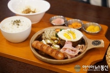 부천 맛집으로 뜬 부천역 경성함바그, 데이트코스로도 각광