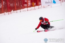 [아통 포토] 주니어 스키선수권대회. ‘주니어 같지 않은 기술 뽐내기’